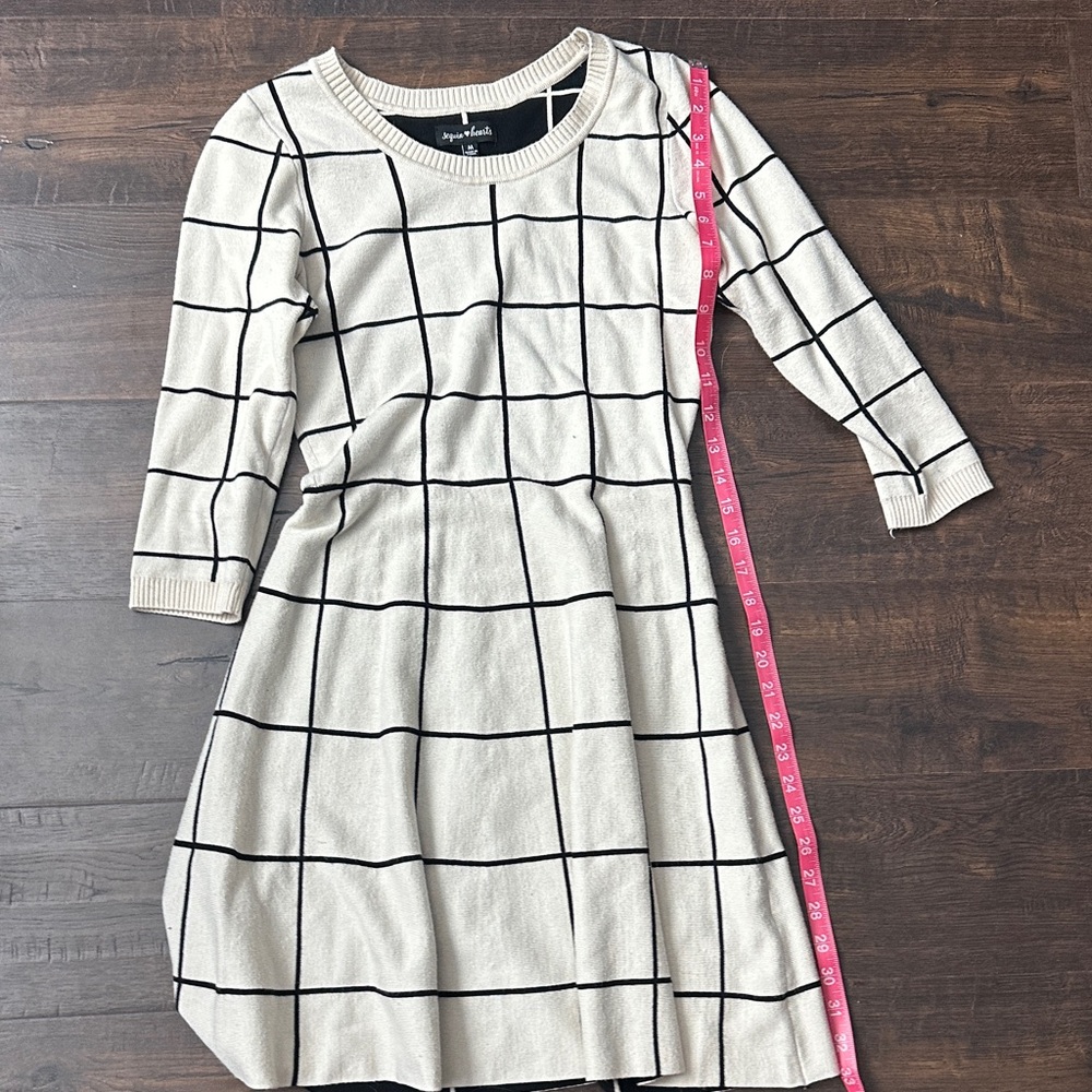 Cream and Black Grid Dress. #A7